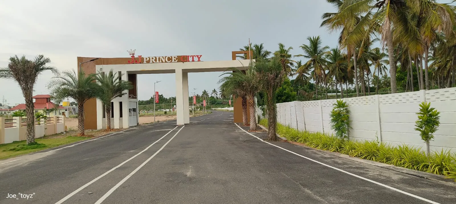 1500 Sqft Land for Sale in Railway station , Zamin Uthukuli