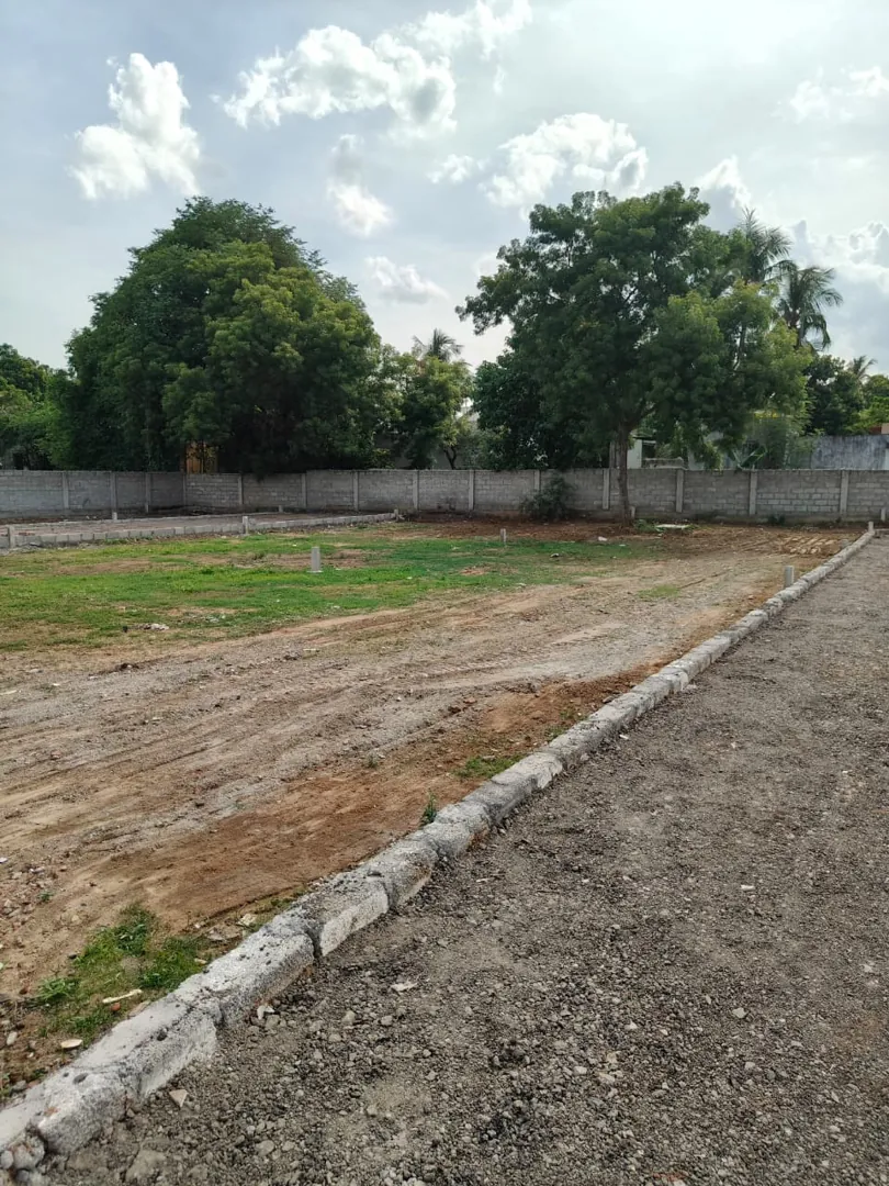 1074 Sqft Plot for Sale in VELAN NAGAR, Chennai