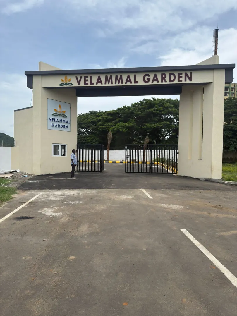 1800 Sqft Plot for Sale in Koolangalchery, Mahanyam R.F.