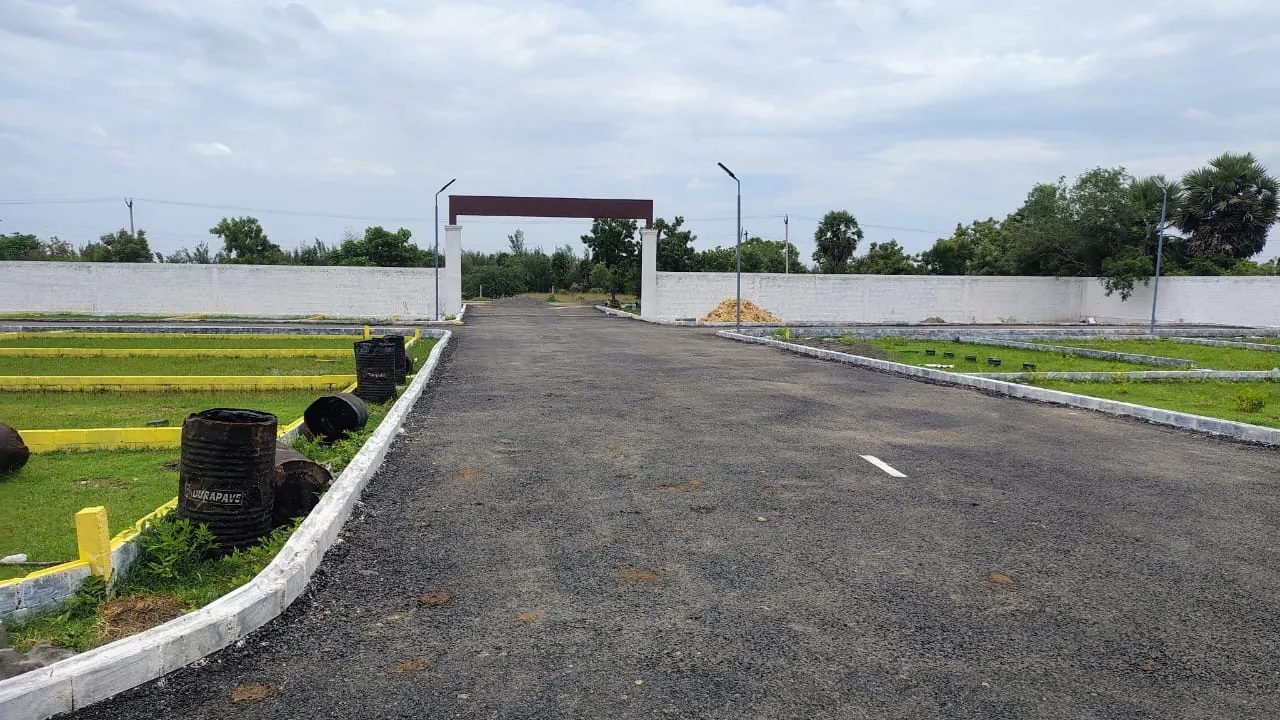 788 Sqft Land for Sale in Padapai, Vadakkupattu R.F.