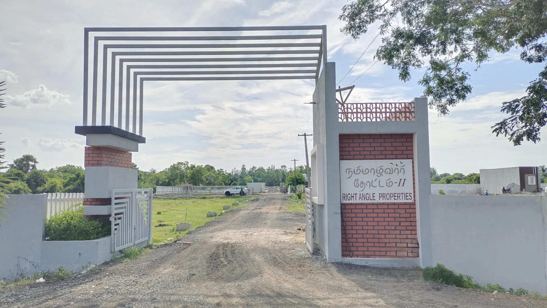 723 Sqft Land for Sale in Balaji Nagar, Kelambakkam